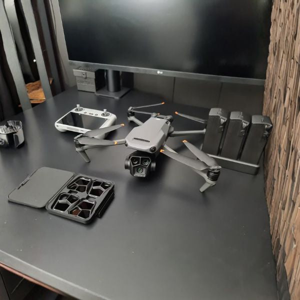 ❄🎄New Year's Special 2025⛄🔔4K Camera Suitable for Adults, Remote Control Quadcopter with Auto Return, Brushless Motor, Circular Flight, Waypoints, Altitude Hold, Headless Mode,28 Minutes Long Flight Time.