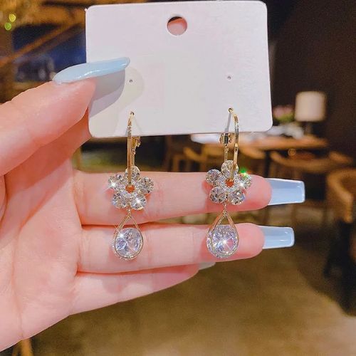 🔥Fashion Flower Diamond Earrings