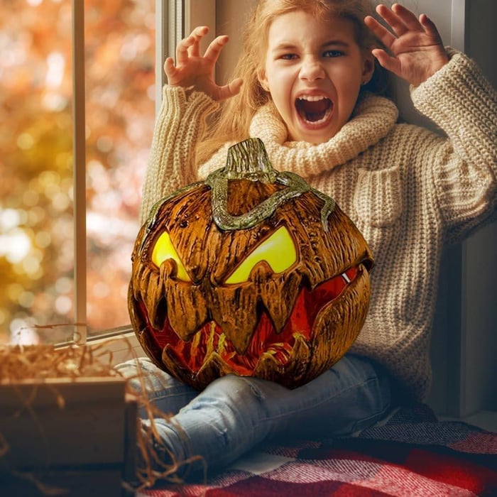 🎃 Halloween Scary Pumpkin With Lights 👻