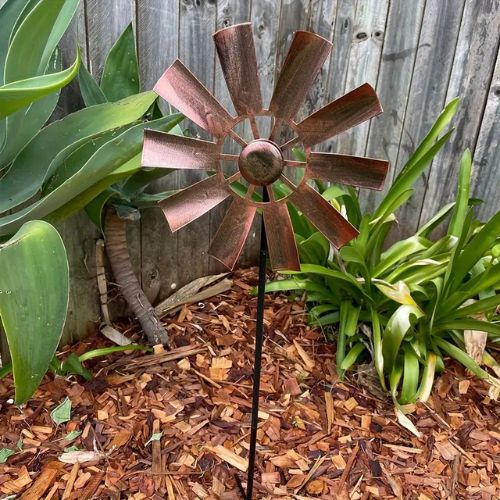Wind Spinner Lawn Ornament