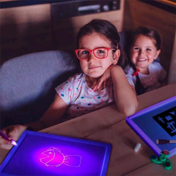 🎁🌟Magic LED Light Drawing Pad - Release the Creativity Of