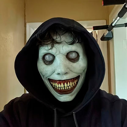 Creepy Smile Mask With Movable Jaw And Realistic Teeth