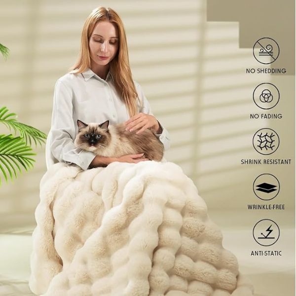 CozyCloud™ Soft Fluffy Blanket