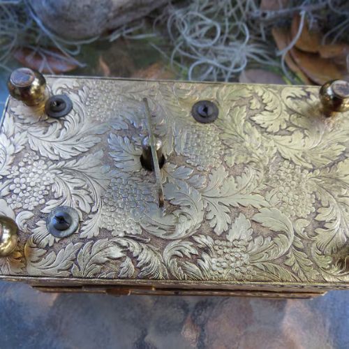 Antique Box With Singing Bird