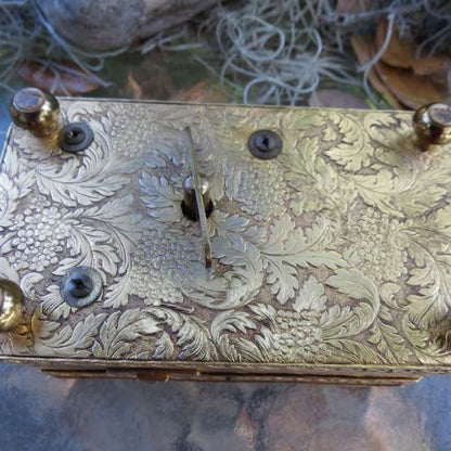Antique Box With Singing Bird